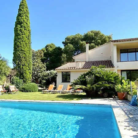 Gran Casa Economica Con Piscina Privada En Begur Ideal Familias Exterior foto